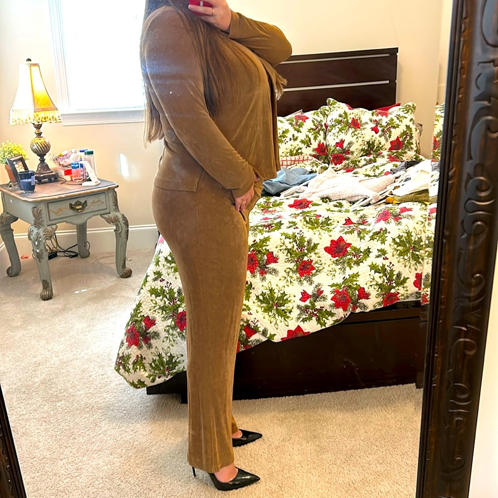 Gold Matching Cardigan & Pants 2 - Piece Set🍂